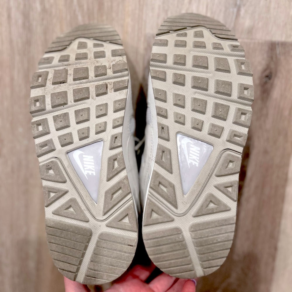 Nike Air Max - Picture 5 of 5